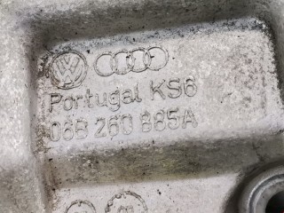 Кронштейн компрессора кондиционера, ориг. номер 06B260885A, Volkswagen Passat 1996-2001