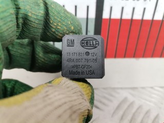 Реле (прочие), ориг. номер 13171831, 4RA007791-05, Opel Zafira 2003-2006