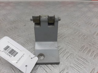 Петля двери передней левой Audi A8 1994-1999, 4D0831401