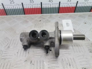 Цилиндр сцепления главный Audi A4 1994-1997, МКПП, 8D1721401B