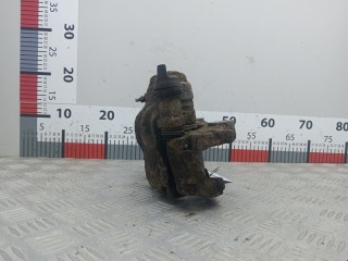 Суппорт передний правый, ориг. номер 410013165R, Renault Master 2014-2020