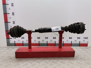 Полуось передняя левая (приводной вал, ШРУС) Audi A4 1994-1997, МКПП, 8D0407271DL