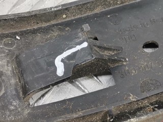 Кронштейн крепления бампера переднего, ориг. номер 3B0807183E, Volkswagen Passat 2000-2005