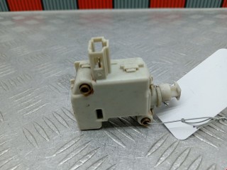 Электропривод багажника, ориг. номер 3B0959781C, Volkswagen Polo 2001-2005