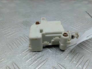 Электропривод багажника, ориг. номер 3B0959781C, Volkswagen Polo 2001-2005