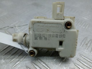Электропривод багажника, ориг. номер 3B0959781C, Volkswagen Polo 2001-2005