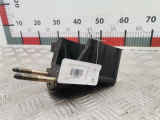 Кронштейн двигателя Mitsubishi Carisma 1995-1999, бензин