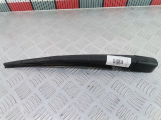 Щеткодержатель задний Hyundai ix35 2009-2013, внедорожник 5 дв., левый руль, 988111H000