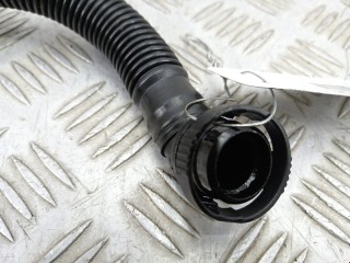 Патрубок вентиляции картера, ориг. номер 03L103493AE, Volkswagen Golf 2008-2012