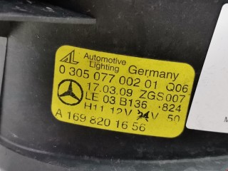 Фара противотуманная правая, ориг. номер A1698201656, 0305077002, Mercedes CLC 2008-2011