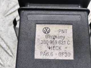 Кнопка подогрева заднего стекла, ориг. номер 3B0959621C, Volkswagen Passat 1996-2001