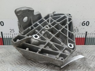 Кронштейн компрессора кондиционера, ориг. номер 06B260885A, Volkswagen Passat 2000-2005