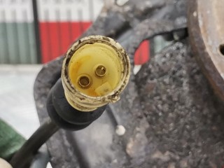 Ступица передняя правая, ориг. номер 90498610, Opel Corsa 1993-2000