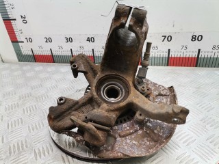 Кулак поворотный правый Volkswagen Golf 1997-2006