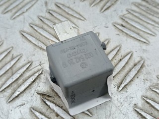Реле (прочие), ориг. номер A0025422619, V23134J52X361, Mercedes A W169 2004-2008