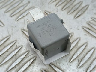 Реле (прочие), ориг. номер A0025422619, V23134J52X361, Mercedes A W169 2004-2008