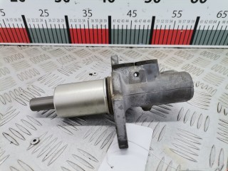 Цилиндр сцепления главный Audi A4 1999-2001, 8E1721401AK