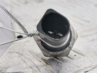 Датчик давления масла, ориг. номер 06A919081D, 06A919081J, Volkswagen Bora 1998-2005