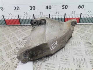 Кронштейн двигателя, ориг. номер 8D0199307L, 8D0199305, Volkswagen Passat 1988-1997