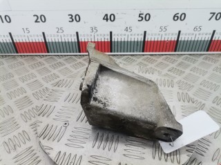 Кронштейн двигателя, ориг. номер 8D0199307L, 8D0199305, Volkswagen Passat 1988-1997