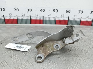 Петля капота левая Mazda Demio 1996-1999, D20152420A