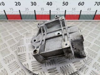 Кронштейн компрессора кондиционера, ориг. номер 058260885C, Volkswagen Passat 1988-1997