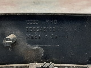 Ус под фонарь правый, ориг. номер 8D0945102, Audi A4 1999-2001