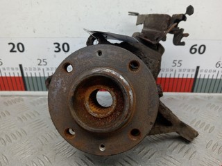 Кулак поворотный левый Citroen C3 Picasso 2008-2012