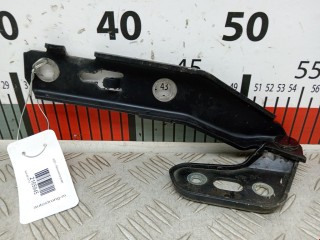 Петля капота правая, ориг. номер 4F0823302, Audi A6 2004-2008