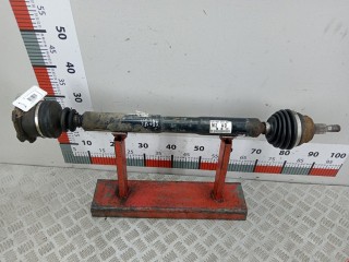Полуось передняя правая (приводной вал, ШРУС) Volkswagen Golf 1991-2000, АКПП, 1J0407452JX