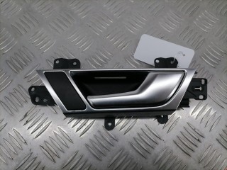 Ручка внутренняя задняя правая Audi A6 2004-2008, седан, левый руль, 4F0839020F