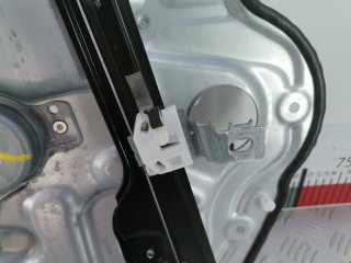 Стеклоподъемник передний правый, ориг. номер 80770JD000, 80770JD20A, Nissan Qashqai 2006-2010