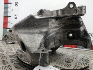 Кронштейн компрессора кондиционера Opel Omega 1999-2004, МКПП, 90501940