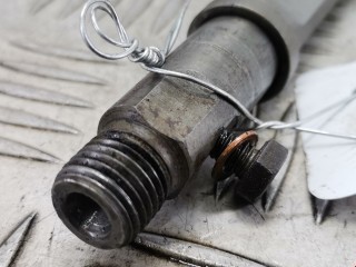Форсунка, ориг. номер 059130201F, 0432133795, Audi A6 2001-2005