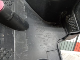 Ус под фонарь правый, ориг. номер 8200557183, Renault Kangoo 2013-2021