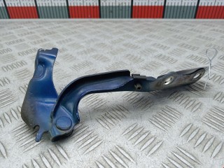 Петля капота правая, Toyota RAV4 2000-2003