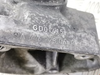 Кронштейн двигателя, ориг. номер A6462230704, Mercedes C W204 2007-2011