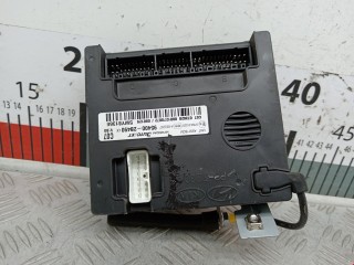 Блок комфорта Hyundai Santa Fe 2004-2012, 954002B490