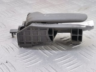 Ручка внутренняя задняя левая, ориг. номер 692060D060, Toyota Aygo 2008-2012
