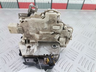 Замок двери передней левой, ориг. номер 4F2837015, Audi A3 2004-2008