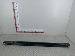 Накладка на порог Nissan Juke 2010-2014, внедорожник 5 дв., 768511KA6A