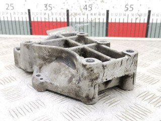 Кронштейн компрессора кондиционера, ориг. номер 60630739, Alfa Romeo 147 2000-2004