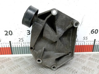 Кронштейн компрессора кондиционера Opel Vectra 2002-2005, МКПП, 55210423
