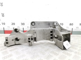Кронштейн генератора Audi A3 1996-2000, бензин, 06A903143H