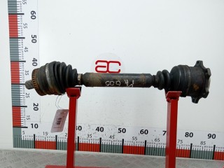 Полуось передняя правая (приводной вал, ШРУС) Audi A4 1994-1999, 8D0407271DM