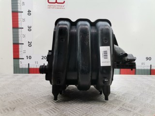 Коллектор впускной Volkswagen Polo 2001-2005, бензин, 03E129711C