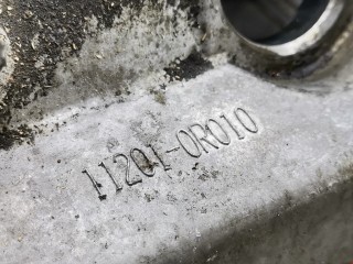 Клапанная крышка, ориг. номер 112010R010, Toyota Avensis 2003-2006