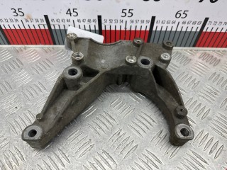 Кронштейн компрессора кондиционера, ориг. номер 98AB19D624BB, Ford Focus 2001-2005