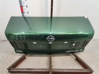 Крышка багажника (дверь 3-5) Opel Astra 1994-2002, седан
