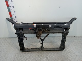 Передняя панель крепления облицовки (телевизор) Mazda 5 2002-2009, минивэн, C23553110G